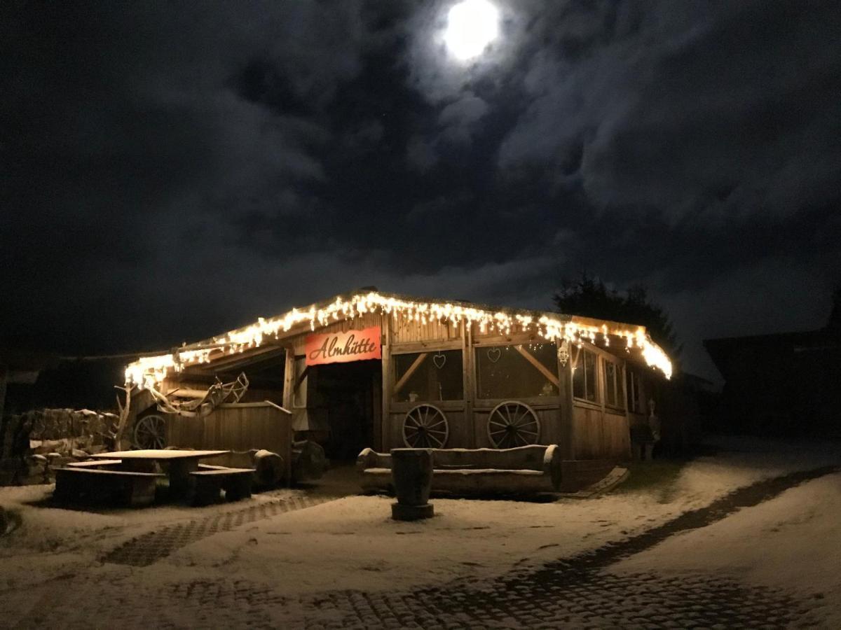 Zur Neuen Post Landgasthof Herzogsreut 외부 사진